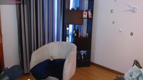 Nicky online show from 21, 2, 2025