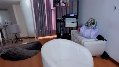 Nicky online show from 23, 4, 2026