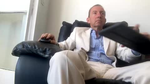 Nico online show from 23, 2, 2025