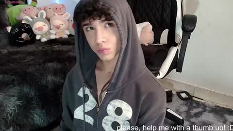 Snapshot of nico_cruz chatting on 5, 12, 2024 nico online show from 5, 12, 2024