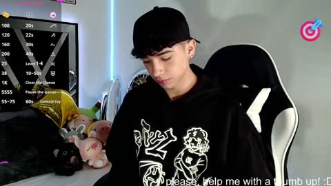 Snapshot of nico_cruz chatting on 11, 12, 2024 nico online show from 11, 12, 2024