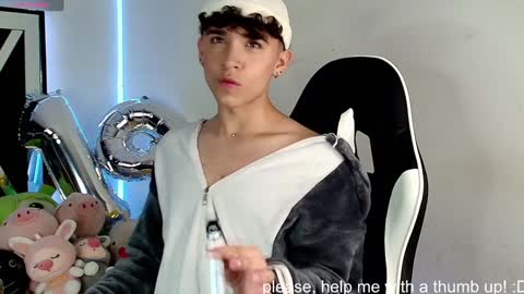 Snapshot of nico_cruz chatting on 15, 12, 2024 nico online show from 15, 12, 2024