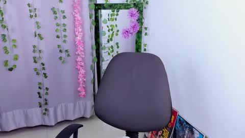 Snapshot of nico_lette_ chatting on 20, 2, 2025 Nico online show from 20, 2, 2025