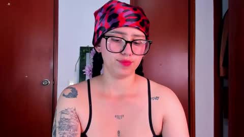 Snapshot of nico_lette_ chatting on 6, 2, 2026 Nico online show from 6, 2, 2026