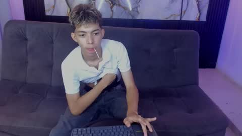 Snapshot of nico_naughtyboy chatting on 31, 5, 2026 nico_naughtyboy online show from 31, 5, 2026