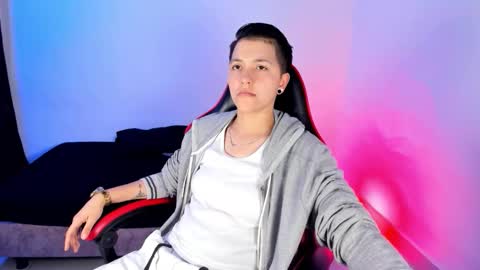 NICO online show from 10, 10, 2025