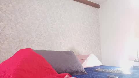 Nicol online show from 8, 9, 2025