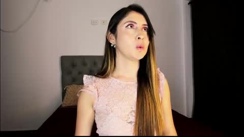 Nicol online show from 2, 2, 2025