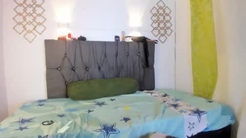 Nicol online show from 23, 2, 2025