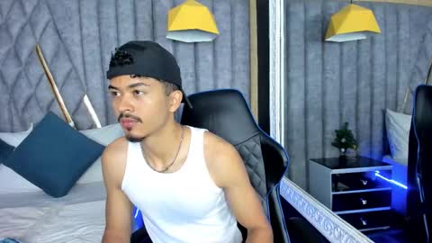 Nicolai online show from 7, 1, 2026