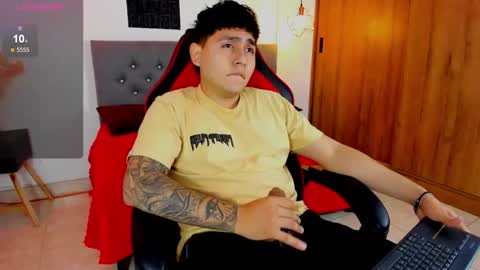 nicolas_james_sc online show from 22, 12, 2025