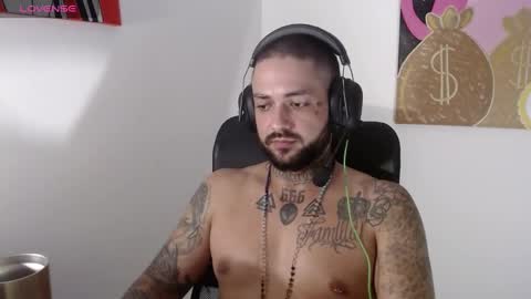 nicolas online show from 2, 2, 2025