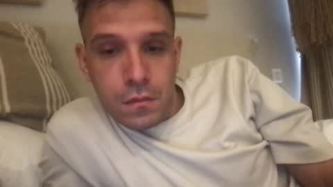 nicolaspercha online show from 11, 4, 2026