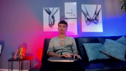 Nicolas Rey online show from 9, 11, 2025