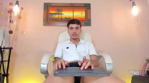 Nicolas Rey online show from 22, 11, 2025