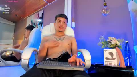 Nicolas Rey online show from 26, 11, 2025