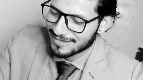 nicolasrodrii online show from 1, 3, 2025