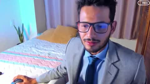 nicolasrodrii online show from 18, 1, 2026