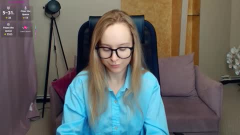 Nicoletta online show from 14, 12, 2025