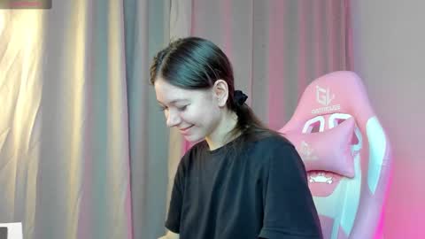 GMT7TueWedThSu 0300am-0900am. Sa 1000am-0400pm online show from 1, 3, 2025