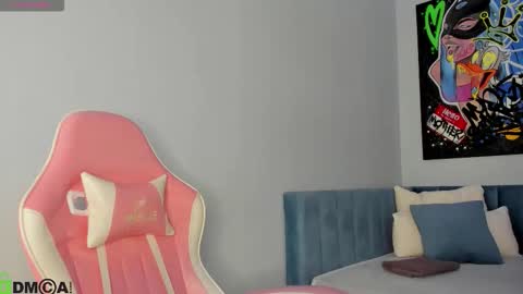 GMT7TueWedThSu 0300am-0900am. Sa 1000am-0400pm online show from 16, 12, 2025