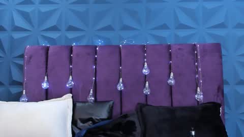 Nicole online show from 7, 2, 2025