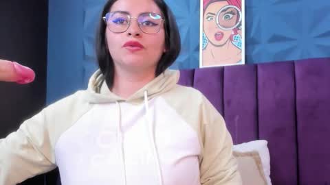 Snapshot of nicole_jonss chatting on 15, 5, 2026 Nicole online show from 15, 5, 2026
