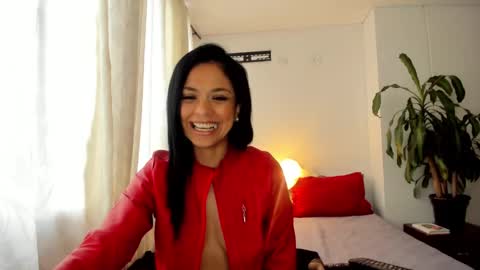 Snapshot of nicole_lustt chatting on 16, 1, 2025 Nicole online show from 16, 1, 2025