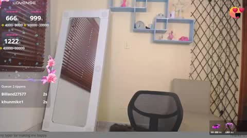 Nicole Santana online show from 15, 9, 2025