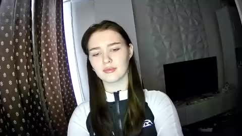 nicole_todd online show from 9, 12, 2024