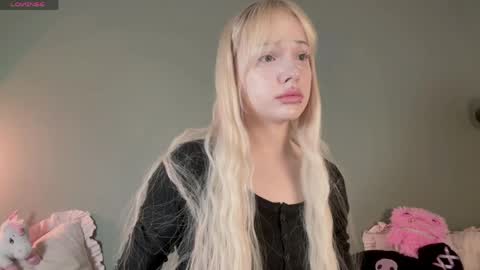 Mary online show from 21, 4, 2026