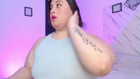 Nicole online show from 26, 4, 2026