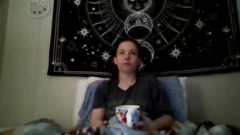 Nicole online show from 15, 2, 2026