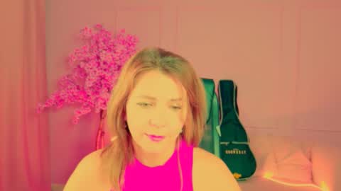 Snapshot of nicolehits chatting on 9, 11, 2025 nicolehits online show from 9, 11, 2025