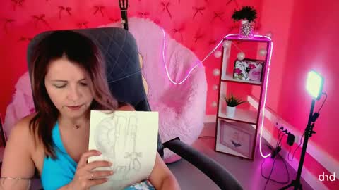 Snapshot of nicolehits chatting on 3, 6, 2026 nicolehits online show from 3, 6, 2026