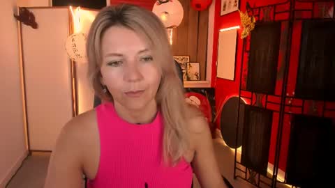 Snapshot of nicolehits chatting on 18, 6, 2026 nicolehits online show from 18, 6, 2026