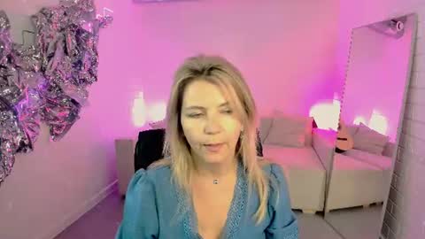 Snapshot of nicolehits chatting on 21, 6, 2026 nicolehits online show from 21, 6, 2026