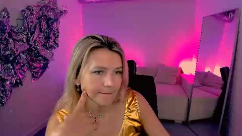 Snapshot of nicolehits chatting on 22, 6, 2026 nicolehits online show from 22, 6, 2026