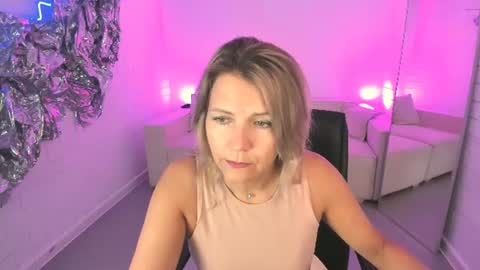 Snapshot of nicolehits chatting on 30, 7, 2026 nicolehits online show from 30, 7, 2026