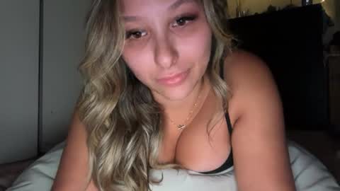 nicolelovesyou444 online show from 24, 6, 2026