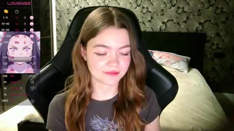 Snapshot of nicolemeew chatting on 18, 2, 2025 NicoleMeew online show from 18, 2, 2025