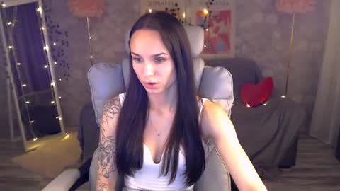 Nicole online show from 2, 7, 2026