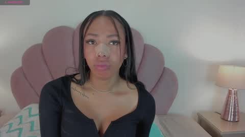 NICOLE online show from 15, 9, 2025