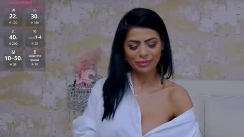 NicoleSmyth online show from 14, 11, 2025