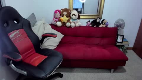 Nicolettcolin  online show from 19, 2, 2025