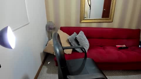 Nicolettcolin  online show from 13, 2, 2026