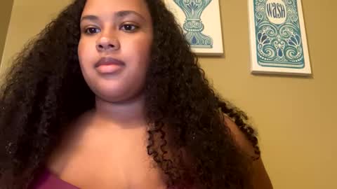 Snapshot of nicolette356 chatting on 2, 10, 2025 nicolette356 online show from 2, 10, 2025