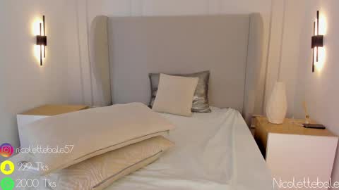 Nicole online show from 12, 2, 2025