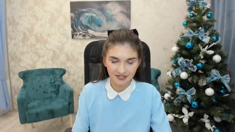 nicolewerti online show from 12, 12, 2024