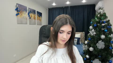 nicolewerti online show from 18, 12, 2024